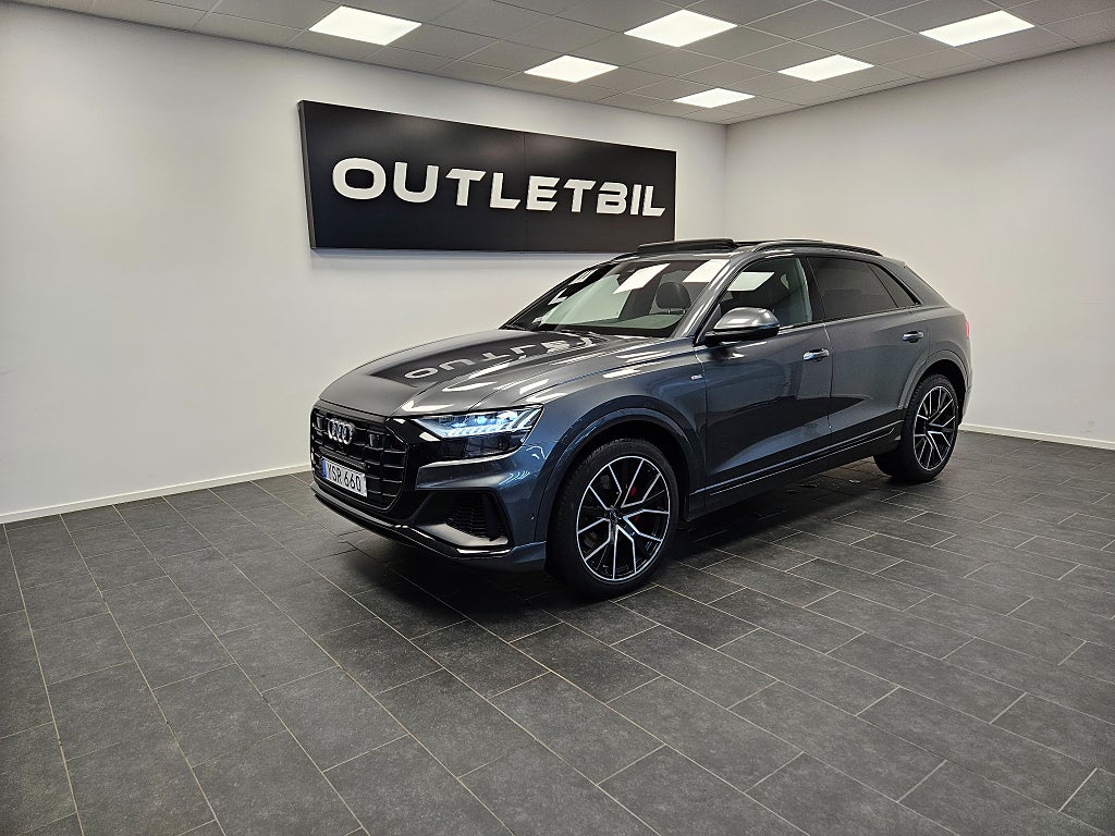 Audi Q8 50 TDI 286hk Quattro S Line Panorama Värmare Drag 