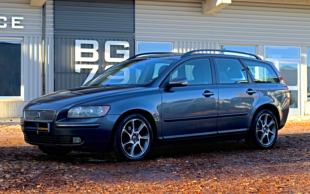 Volvo V50 170hk,AUTOMAT/ NYBES/ Sänkt 10000kr