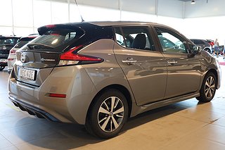 Halvkombi Nissan Leaf 5 av 22