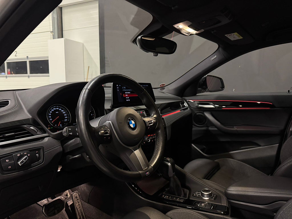 BMW X2 xDrive25e Aut *3,99%* M Sport Plug-In LED HUD Värmare