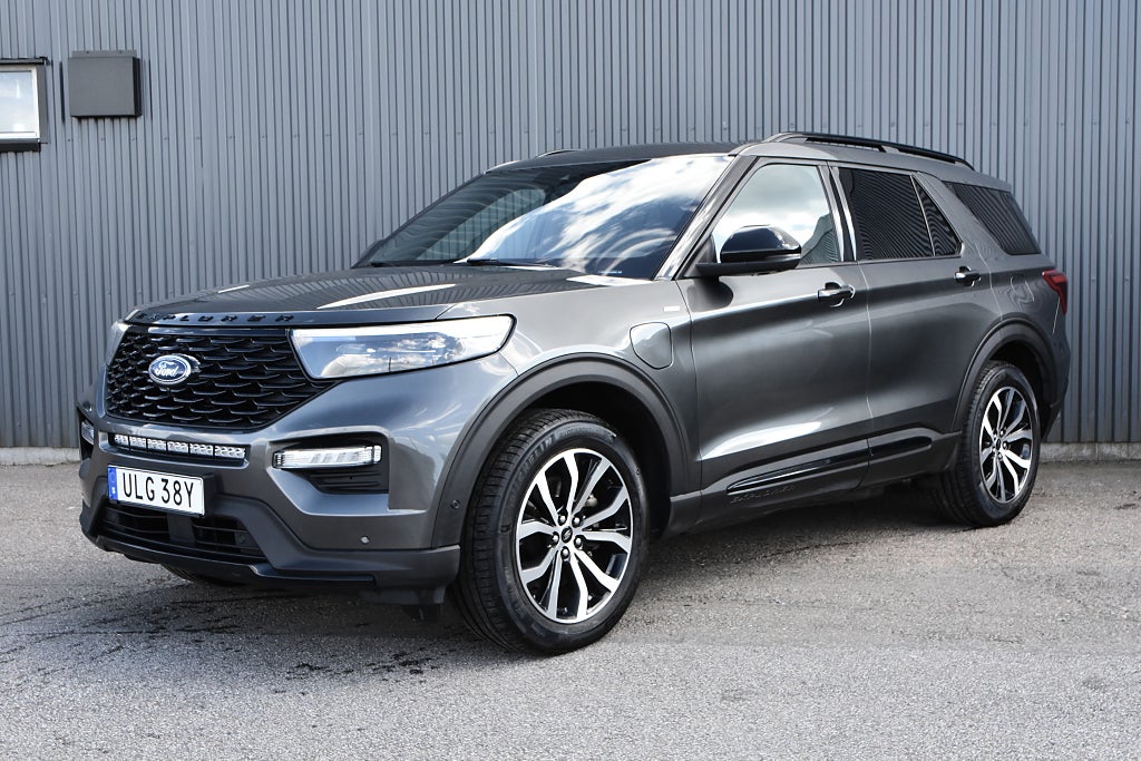 Ford Explorer Plug-In Hybrid ST-line / B&O 360 Panorama Drag 7-sits