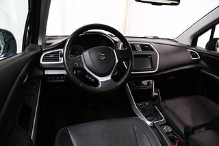SUV Suzuki S-Cross 16 av 27