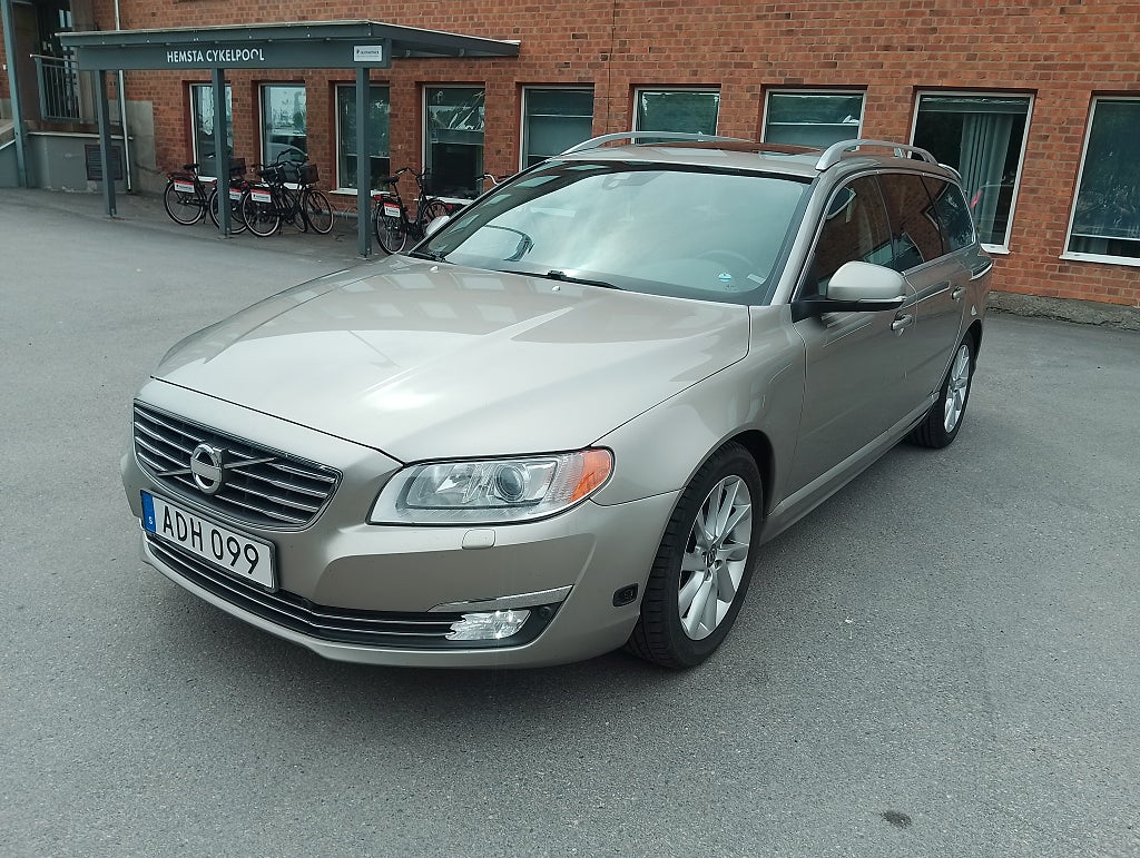 Volvo V70 T4F Powershift Summum Fullt utrustad 