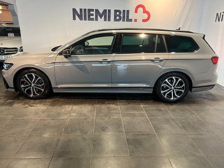 Volkswagen Passat Sportscombi TDI 4Motion Drag/Värmare/SoV