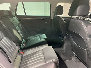 Kombi Skoda Superb 11 av 26