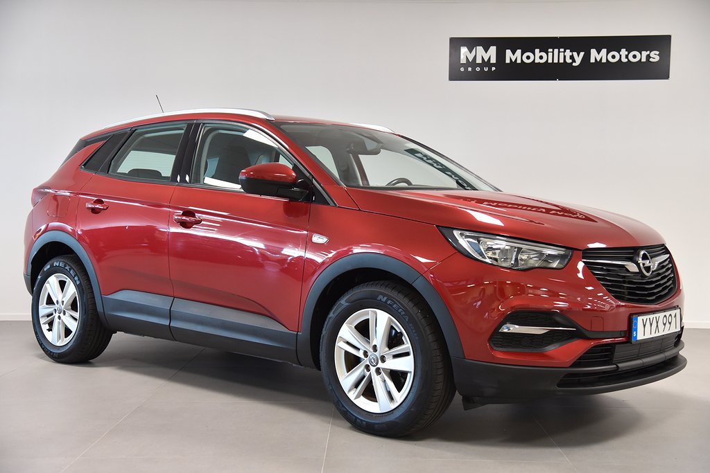 Opel Grandland X 1.2 Turbo Parkeringssensorer Rattvärme 130hk