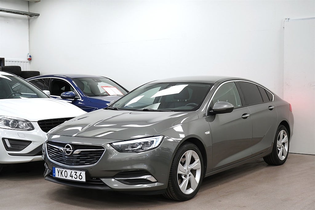 Opel Insignia GRAND SPORT 2.0 CDTI 4x4 BUSINESS VÄRMARE DRAG