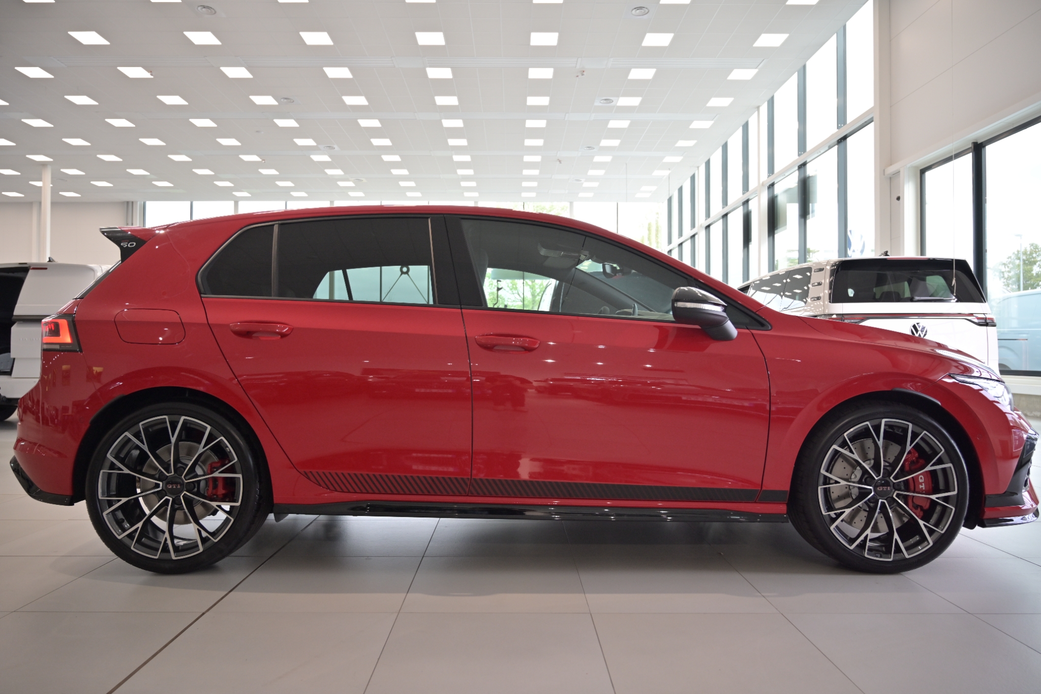 Volkswagen Golf GTI Edition 50 325 hk 2027, bild 6/10