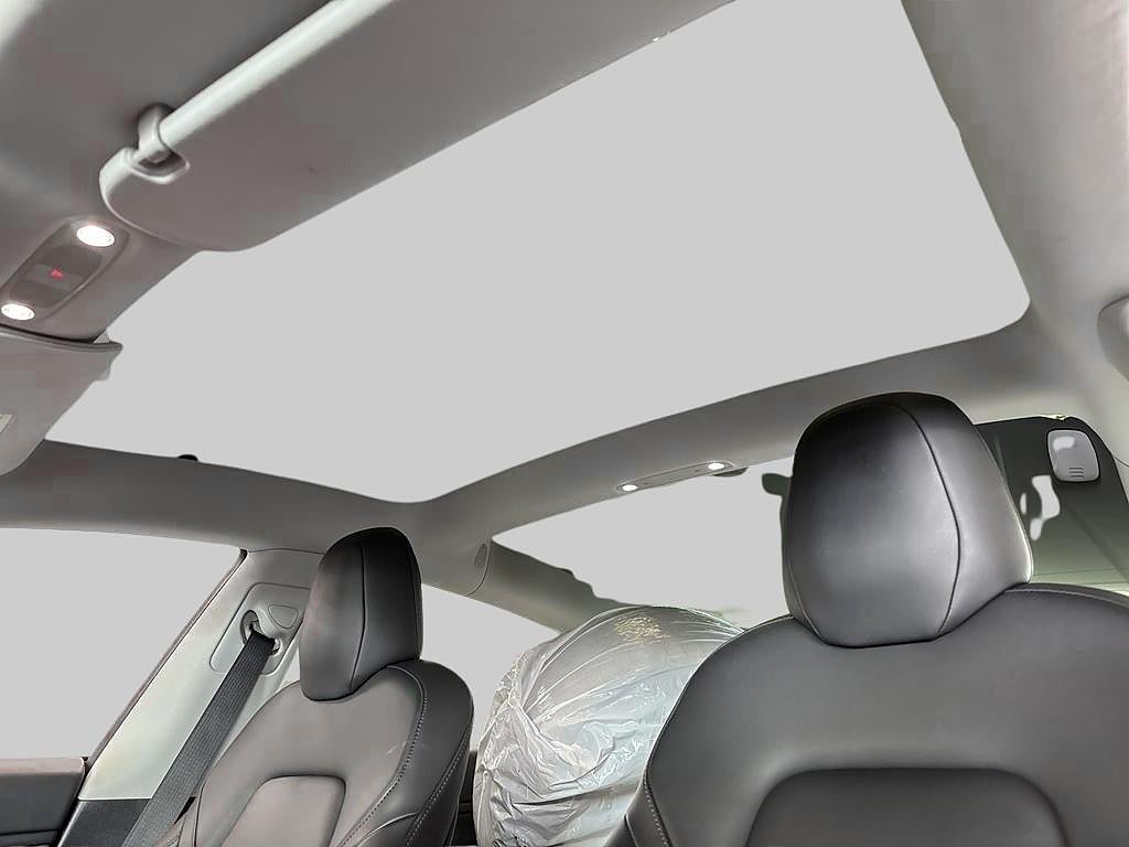 Tesla Model 3 2020 - miniatyr 11