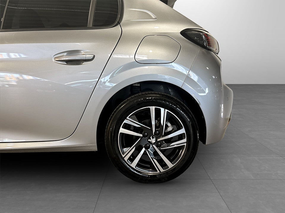 Bild på Peugeot 208 Allure 1.2 PT 100hk Aut B-KAMERA CARPLAY 