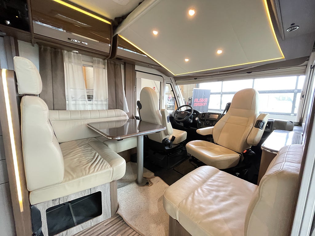 Adria Super Sonic 701 SL /ALDE/AC bodel/Solcell/Ugn/Taksäng/Automat 15 - Adria