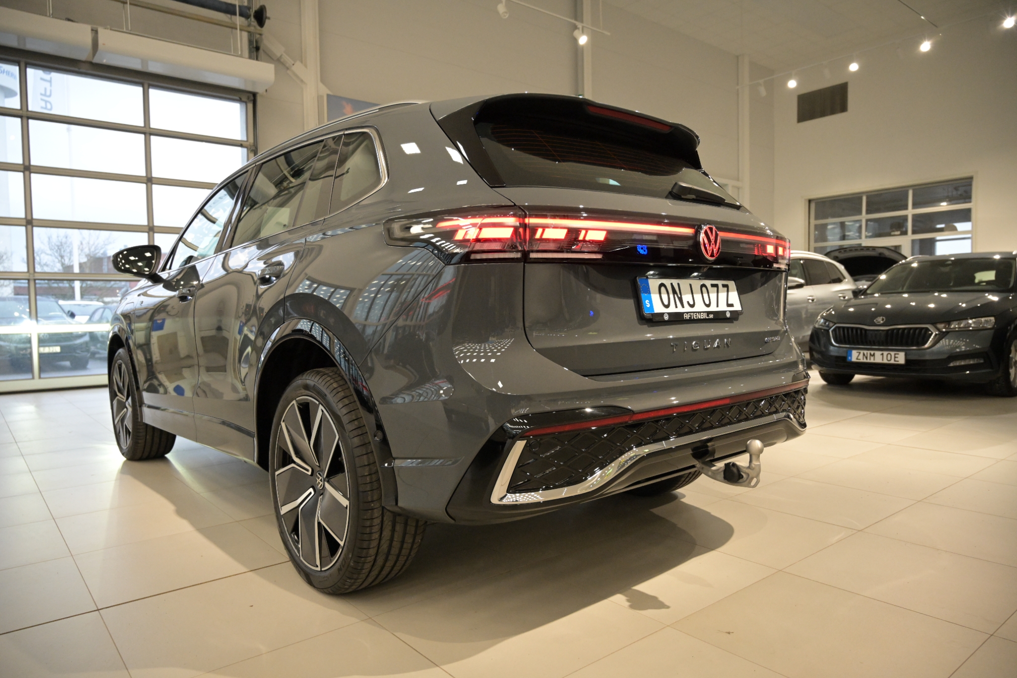 Volkswagen Tiguan eHybrid R-Line SWE 2026, bild 7/10