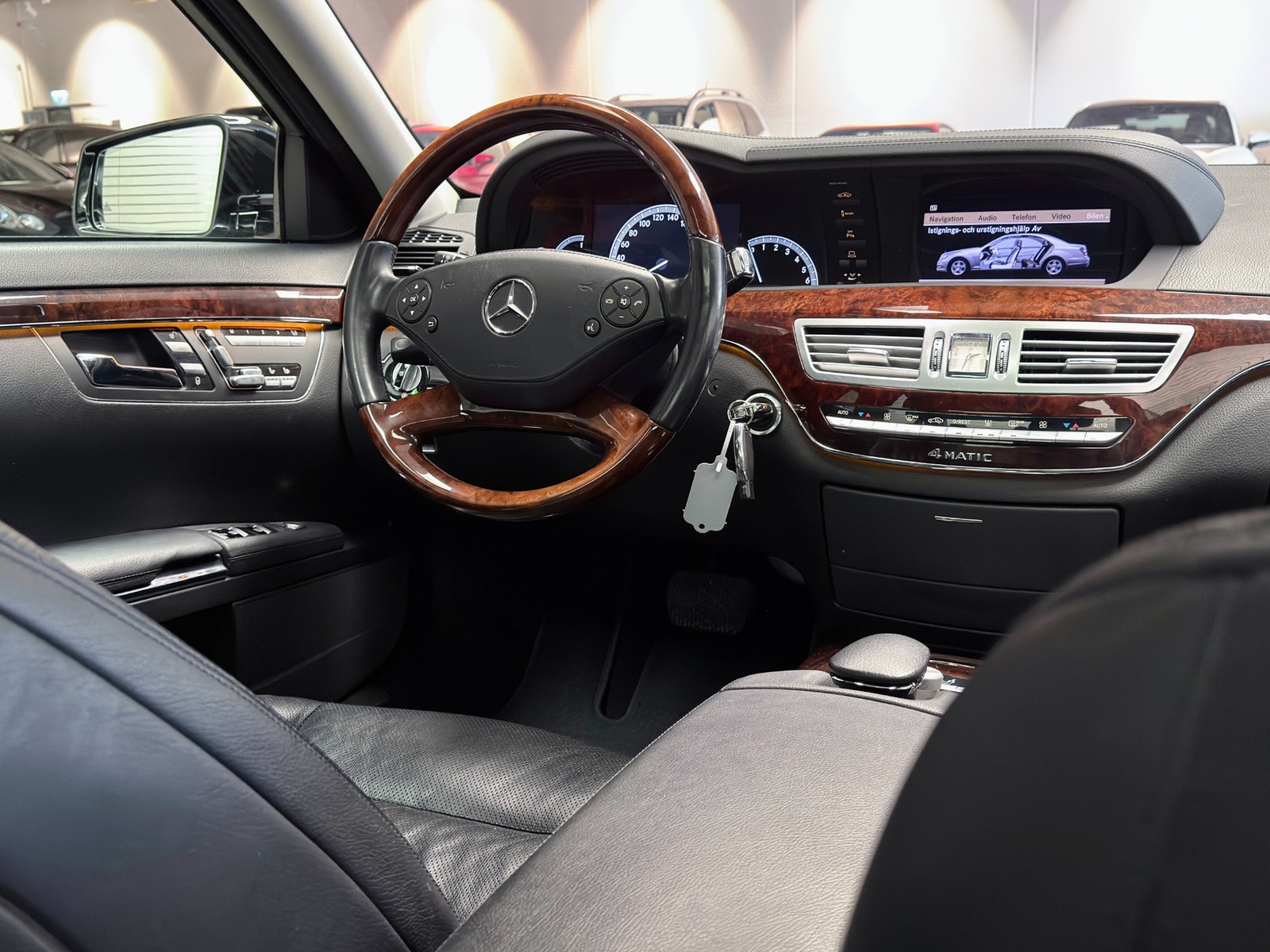 Mercedes-Benz S 350 4MATIC 306hk | Se utrustning och historik 2011 - miniatyr 18