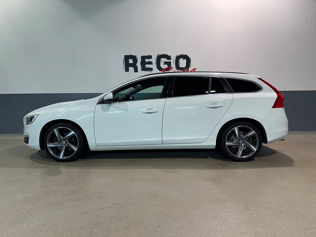 Volvo V60 D4 Momentum R-Design 18" Volvo On Call