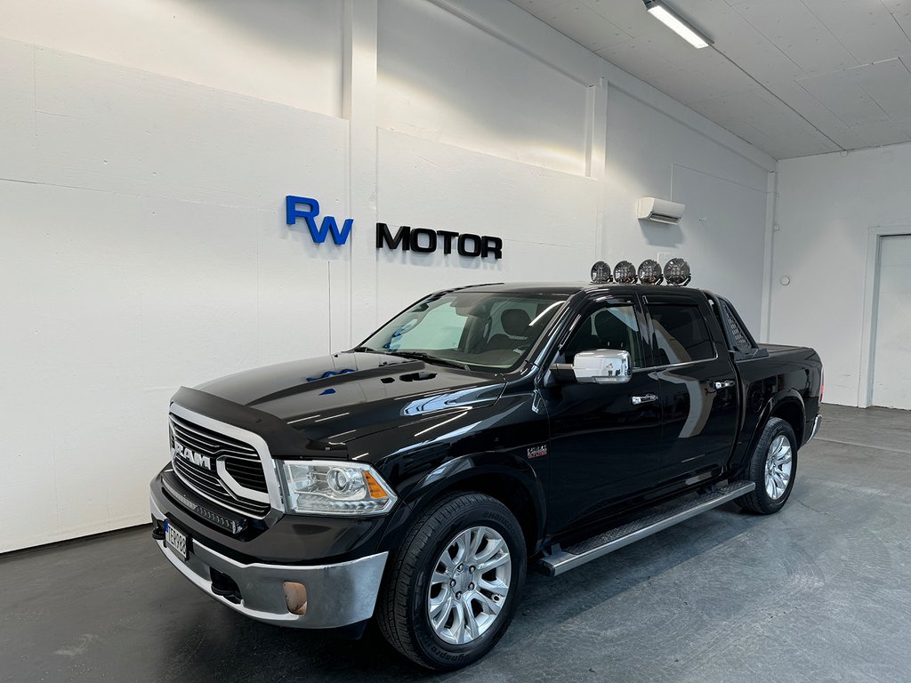 RAM 1500 Crew Cab 5.7 V8 HEMI 4x4 395hk LONGHORN (Moms)