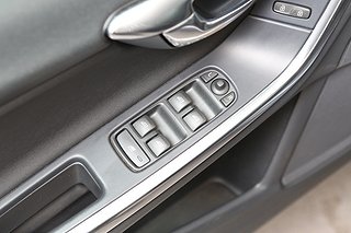 Kombi Volvo V60 14 av 18