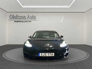 Sedan Tesla Model 3 4 av 12