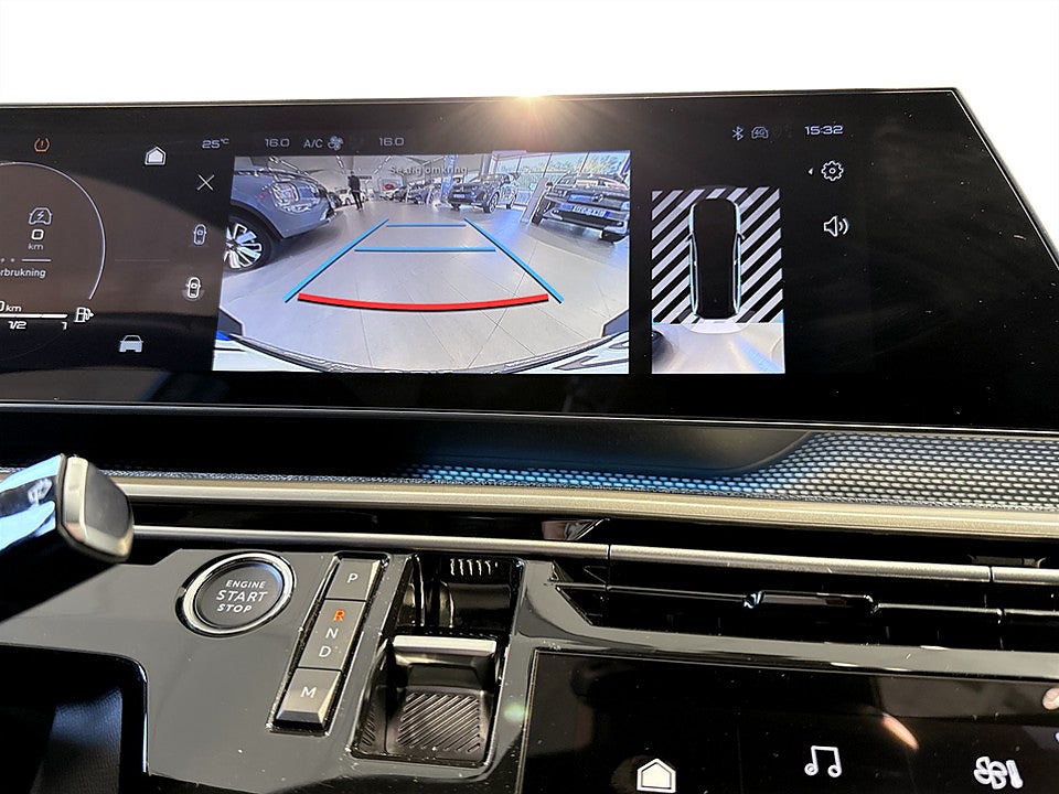 Bild på Peugeot 5008 GT Hybrid 145hk Aut 7-SITS B-KAMERA CARPLAY