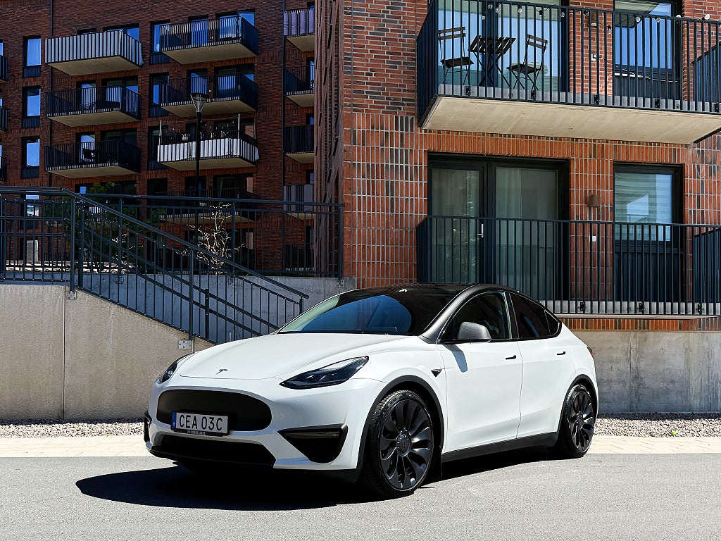 Tesla Model Y Performance