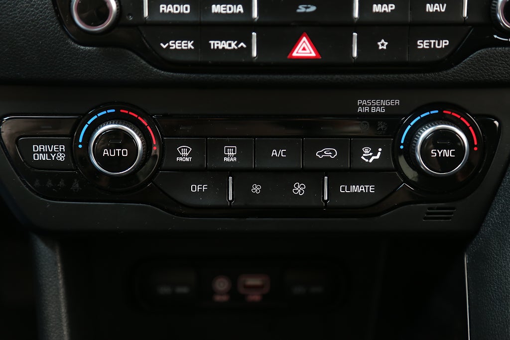Kia Niro P-HEV 141hk Advance Plus Aut Motorv Dragkrok 2018