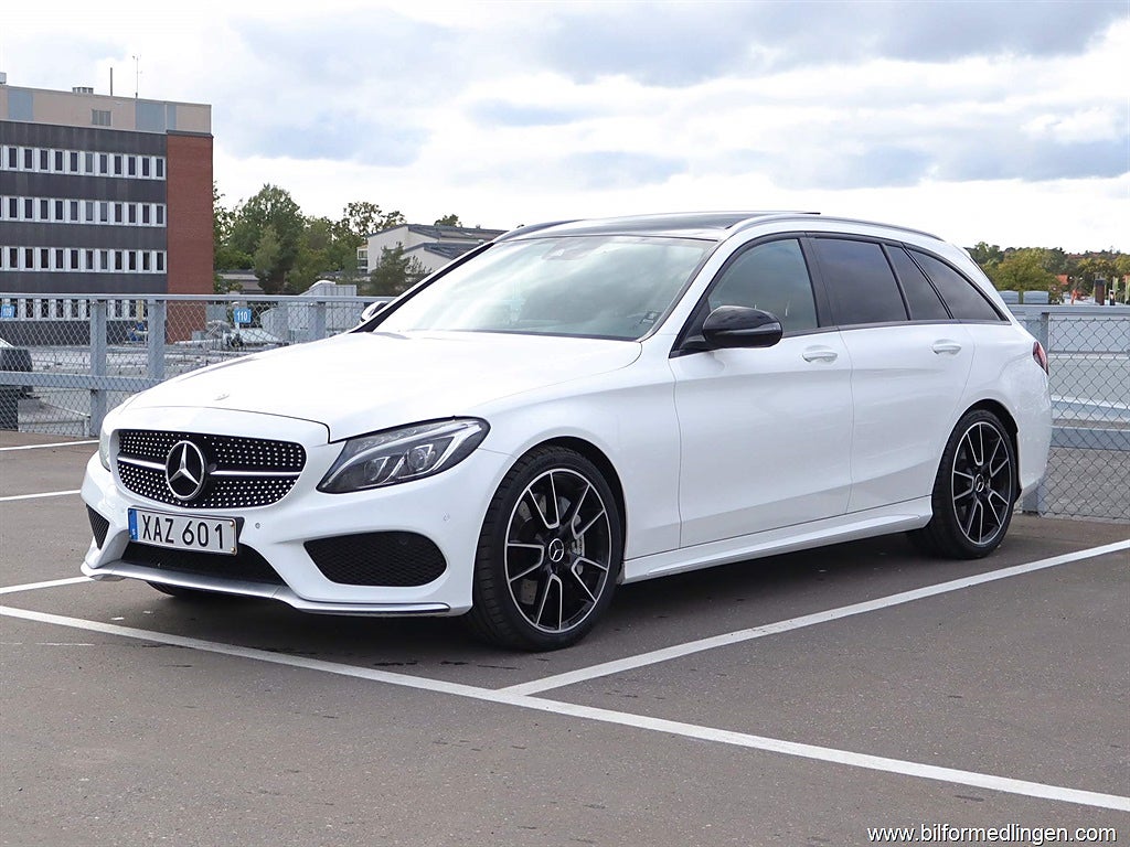 Mercedes-Benz C AMG C 43 4MATIC 367hk Burmester, Pano, Drag