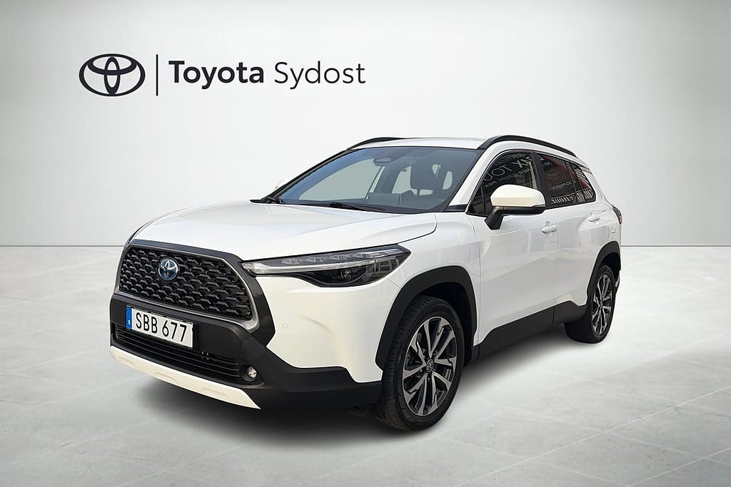 Toyota Corolla Cross Hybrid AWD-i Style Pluspaket P-senso...