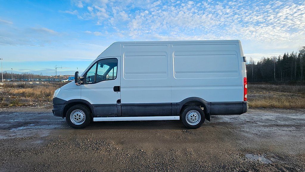 Iveco Daily 35S13 2,3 Multijet II Euro5 (126hk)