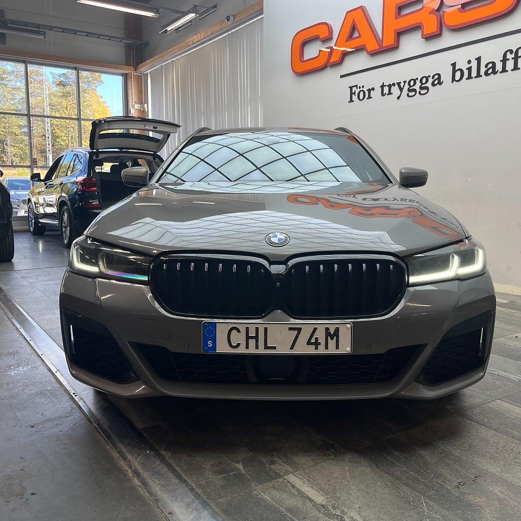 BMW 540D xDrive Touring M Sport Pano H&K 360° Carplay Drag