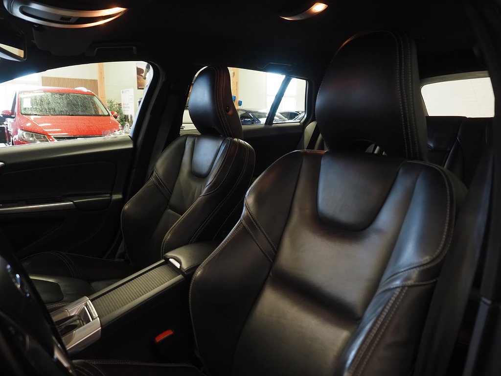 Volvo V60 D5 AWD Geartronic Summum Drag VOC D-Värm Skinn 2014