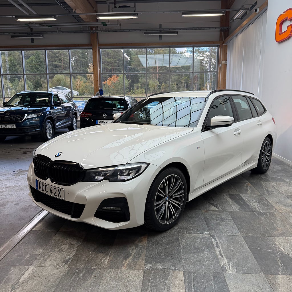 BMW 320D xDrive Touring M Sport Carplay Navi Drag