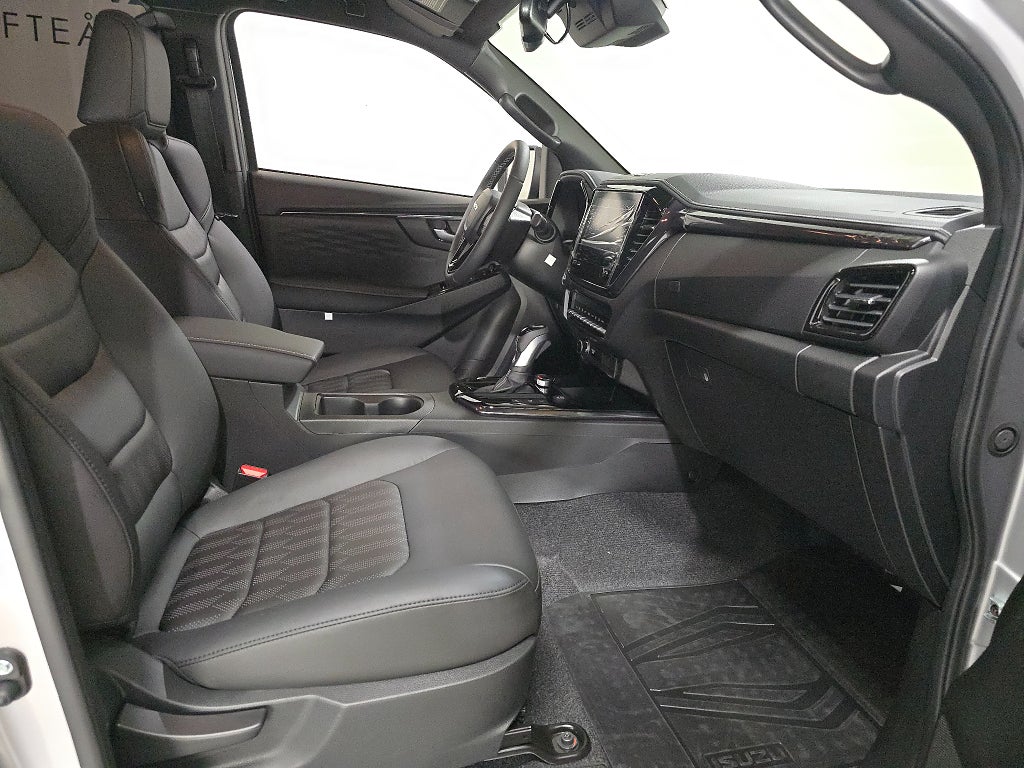 Isuzu D-Max XRX Crew Cab 1.9 CNG 4WD Work-Pack D-värm Drag