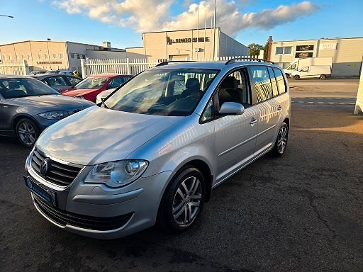 Volkswagen Touran 2.0 TDI Trendline 1 Års Garanti 0% RÄNTA 36MÅN