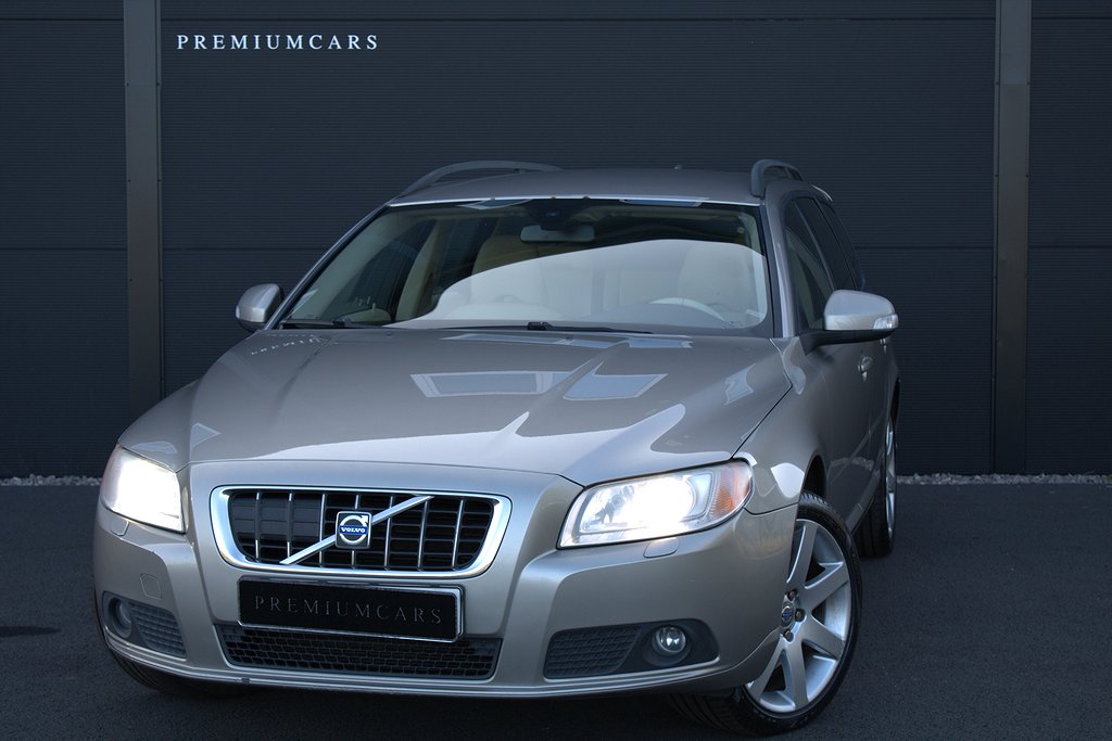 Volvo V70 3.2 Geartronic Momentum 238hk/Drag/Ny serv/Ny bes 