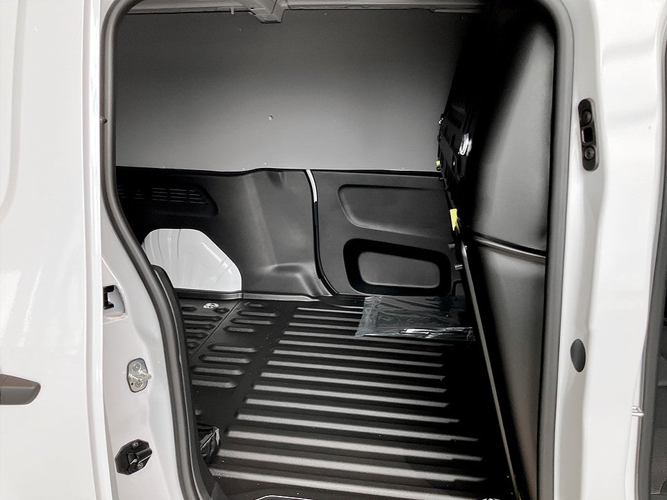 Bild på Peugeot Partner BlueHDi 130hk Aut L2 - HYRBIL