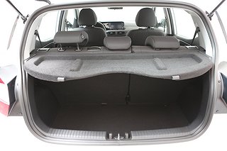 Halvkombi Hyundai i10 7 av 20