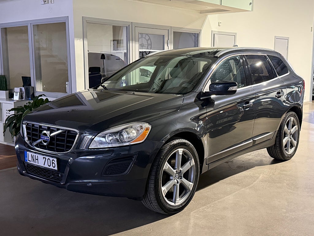Volvo XC60 D3 163hk AWD Summum Euro 5 (5-cylindrig, Drag, 20")