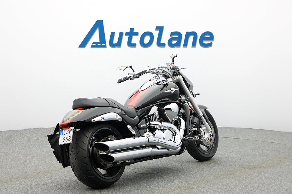 Suzuki VZR1800 Intruder *Nyservad Sommarkampanj 4,99%