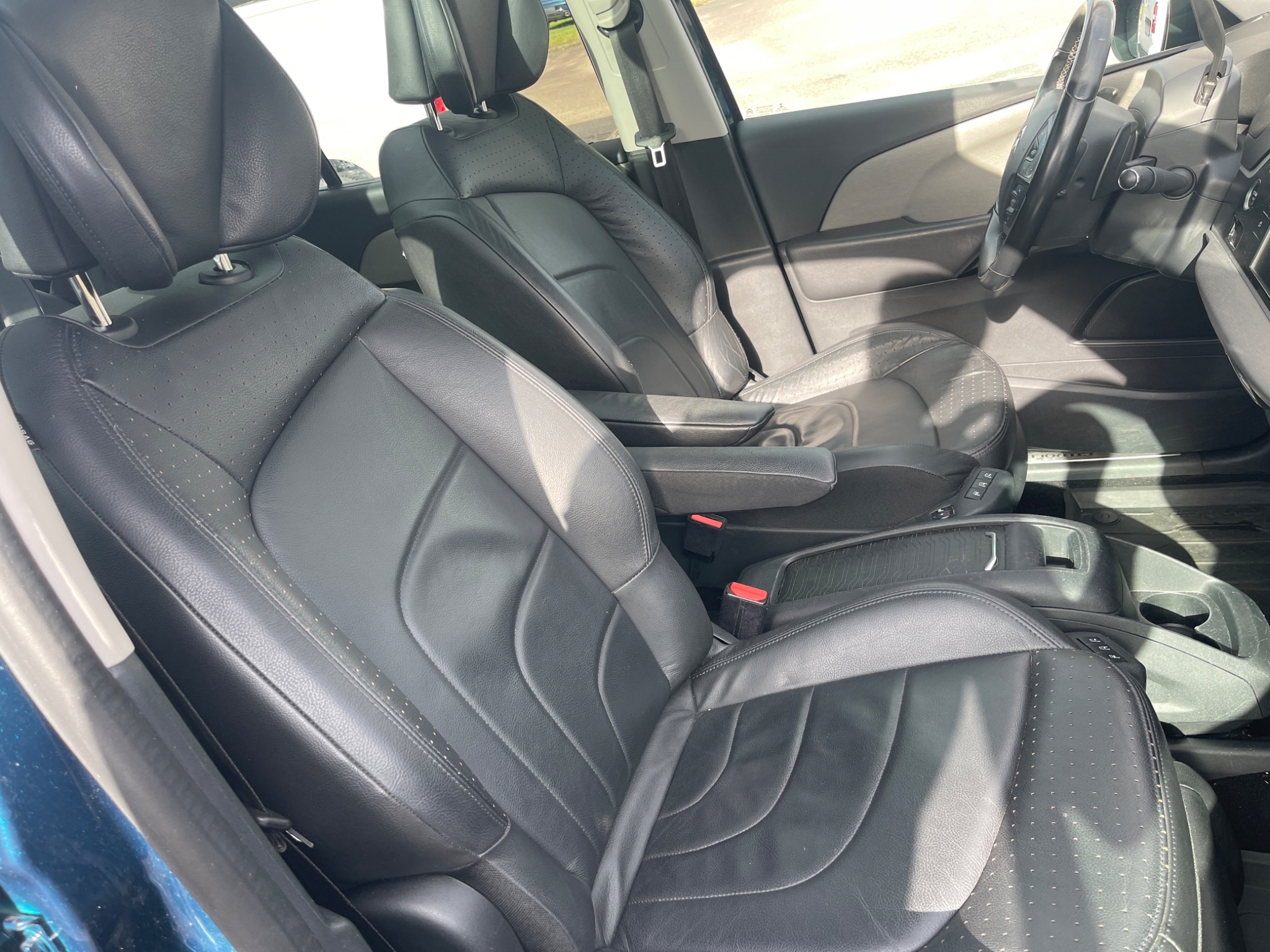 Citroen Grand C4 Picasso 2019, bild 4/10