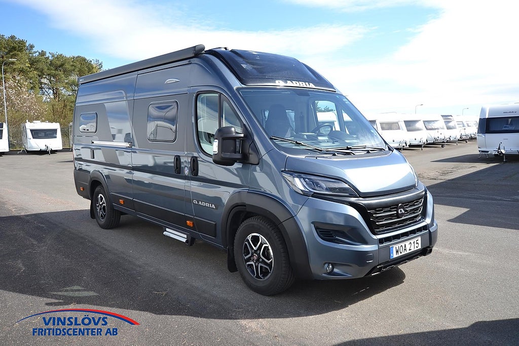 Adria Twin 640 SGX *Dragkrok * Dieselvärme
