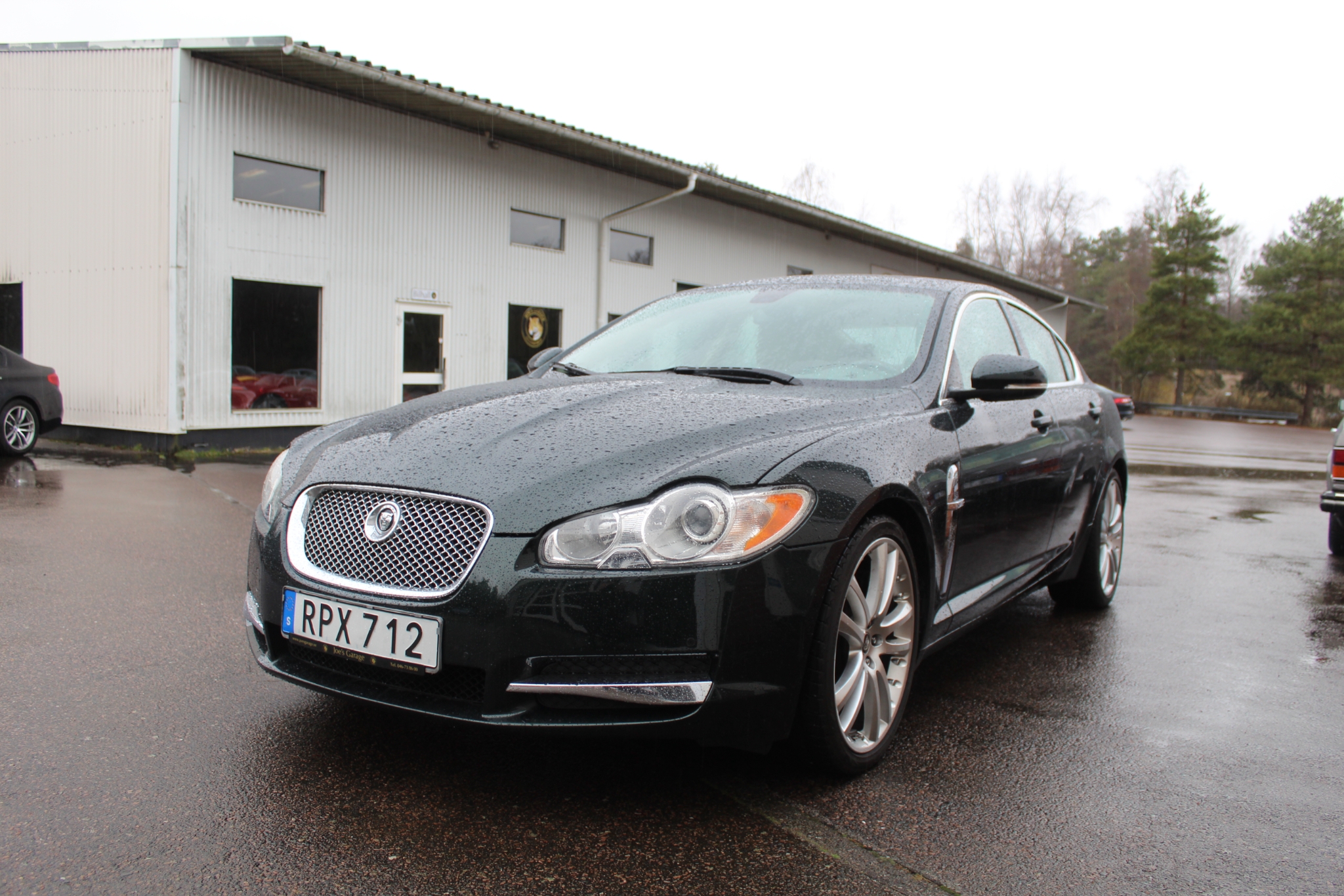 Jaguar XF 2011, kuva 3/40