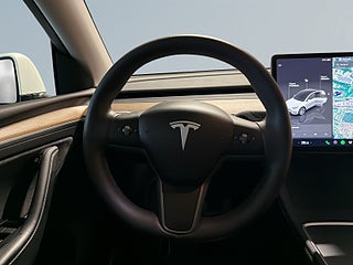 Tesla Model Y Long Range AWD SoV/Kamera/Drag – bild 9