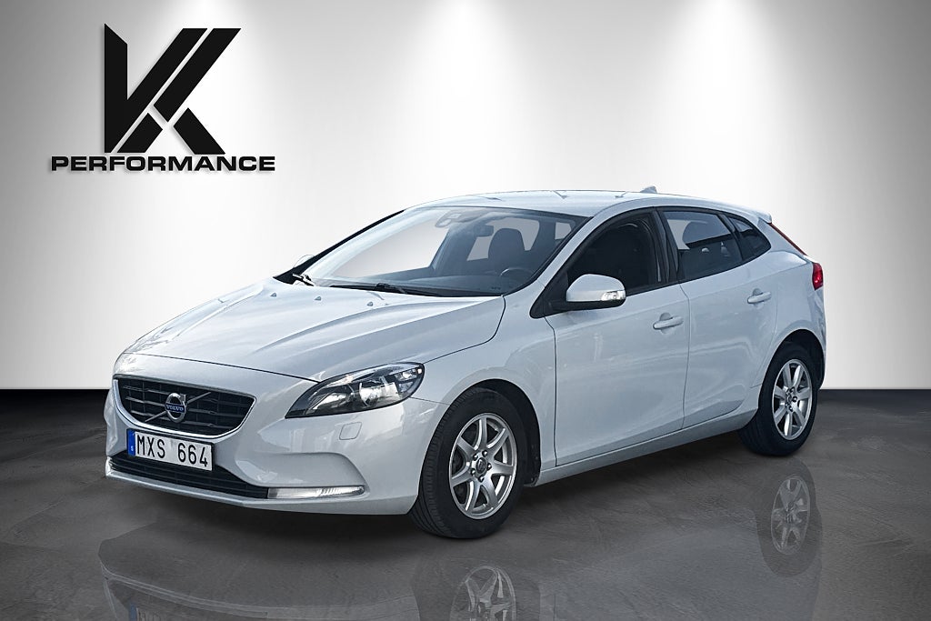 Volvo V40 D2 Kinetic Euro 5 | DIESELVÄRMARE | CITYSAFETY