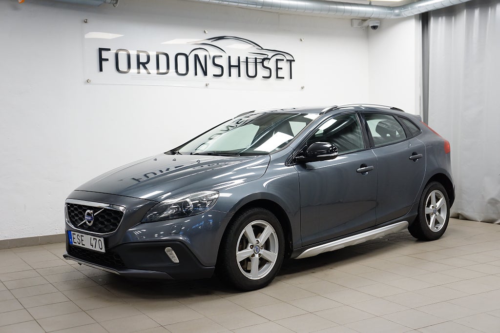Volvo V40 Cross Country D3 SUMMUM | DRAGKROK