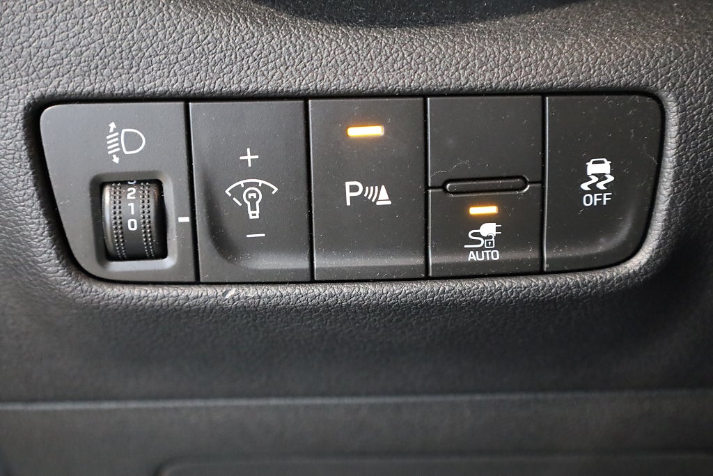 Hyundai Kona 64 kWh Essential Navi Kamera Krell CarPlay Leasbar 2022