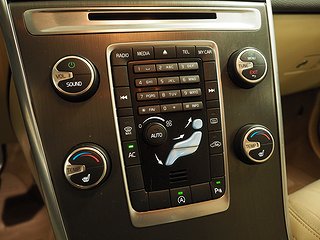 SUV Volvo XC60 18 av 19