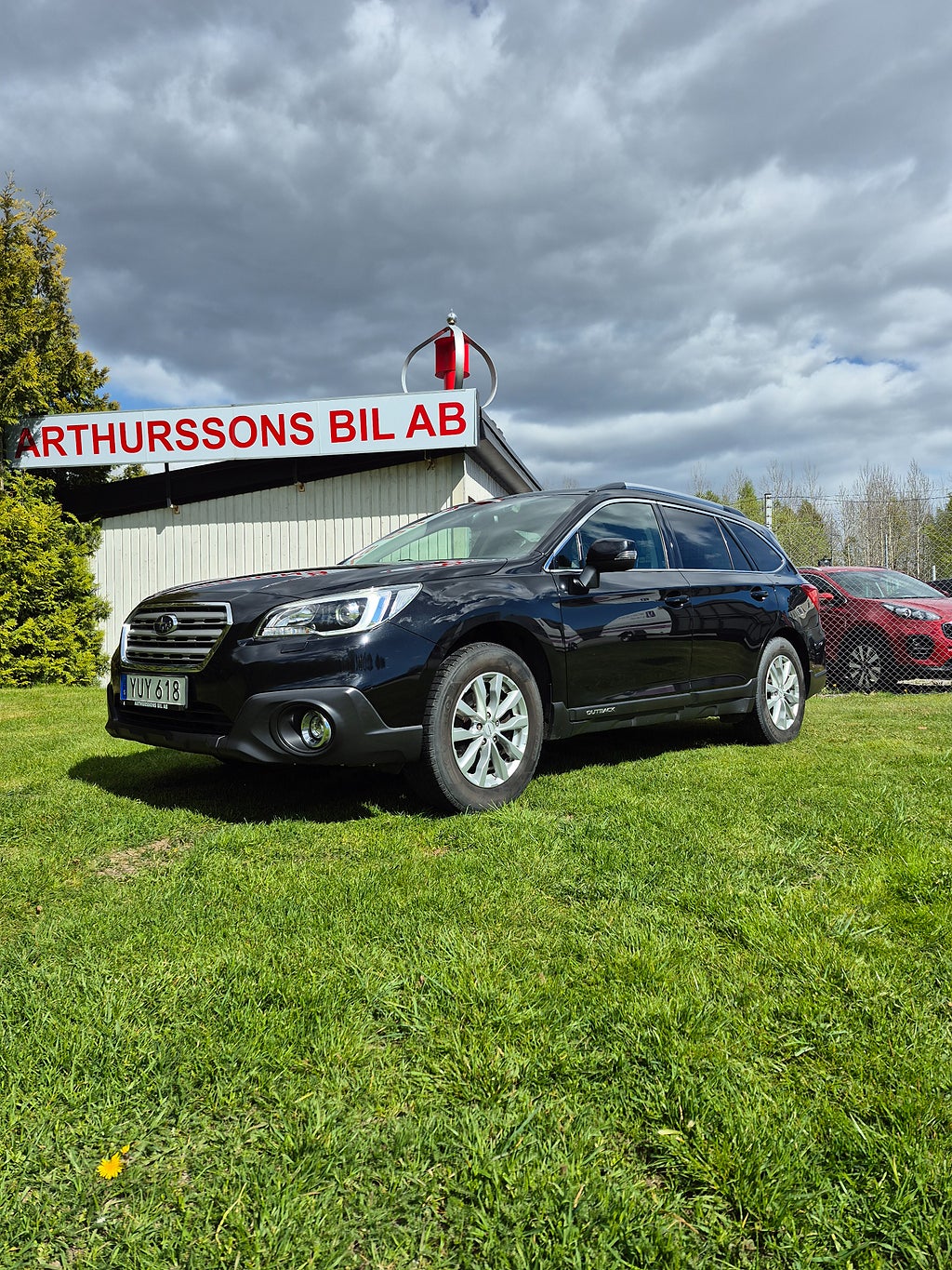 Subaru Outback 2.5 4WD 175hk Lineartronic Euro 6 b-kamera drag