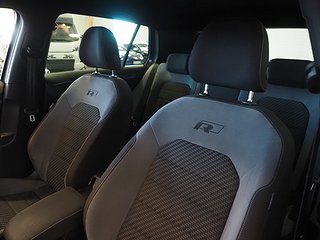 Halvkombi Volkswagen Golf 17 av 21