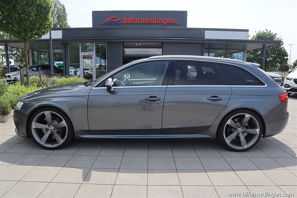 Audi RS4 AVANT 4.2 FSI Quattro 450hk Aut Navi Svensksåld B&O ljud