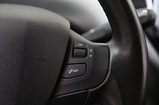 Halvkombi Peugeot 208 17 av 23