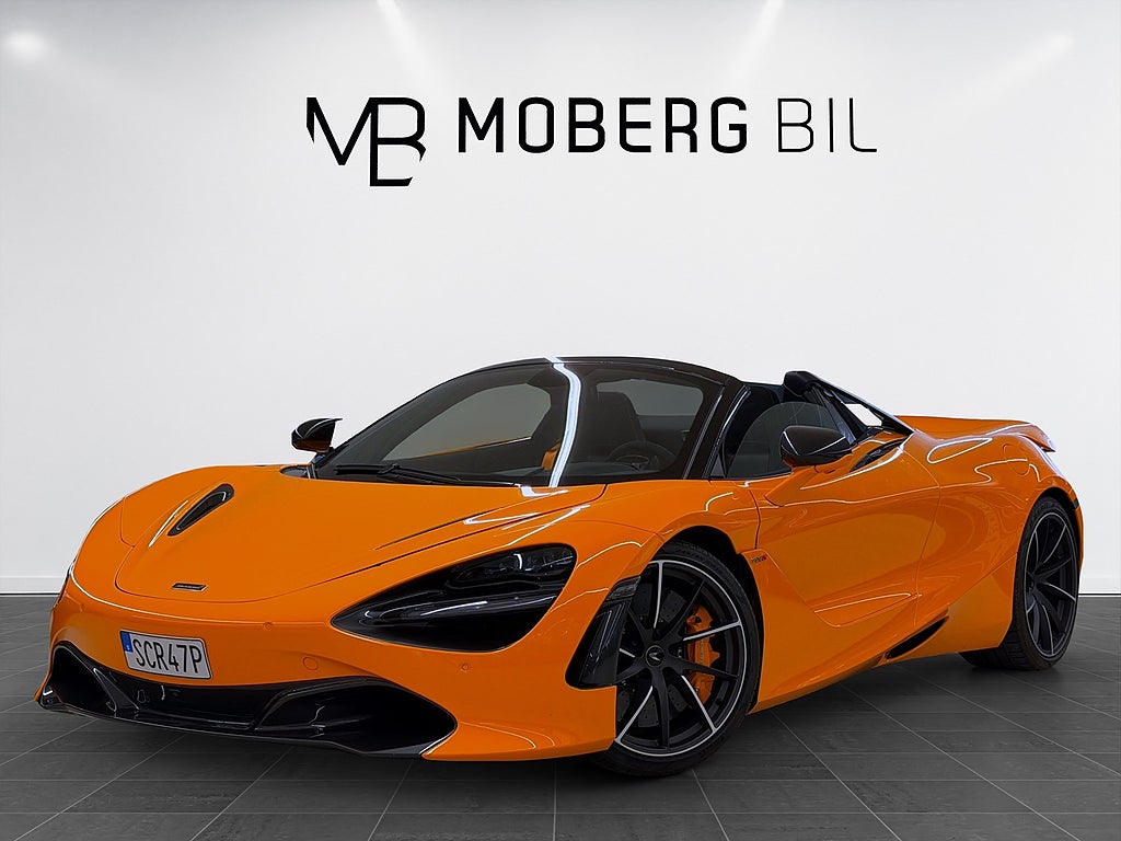McLaren 720S Spider Performance Plus B&W Carbon Lift